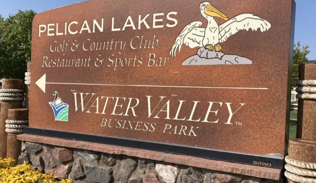 Pelican Lakes Golf and Country Club will be our host for October 2020